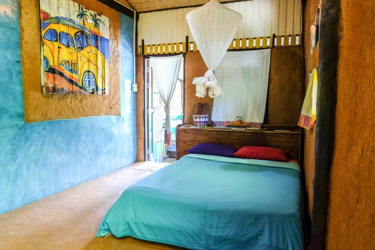 Sawasdeepai River Resort Eksteriør billede